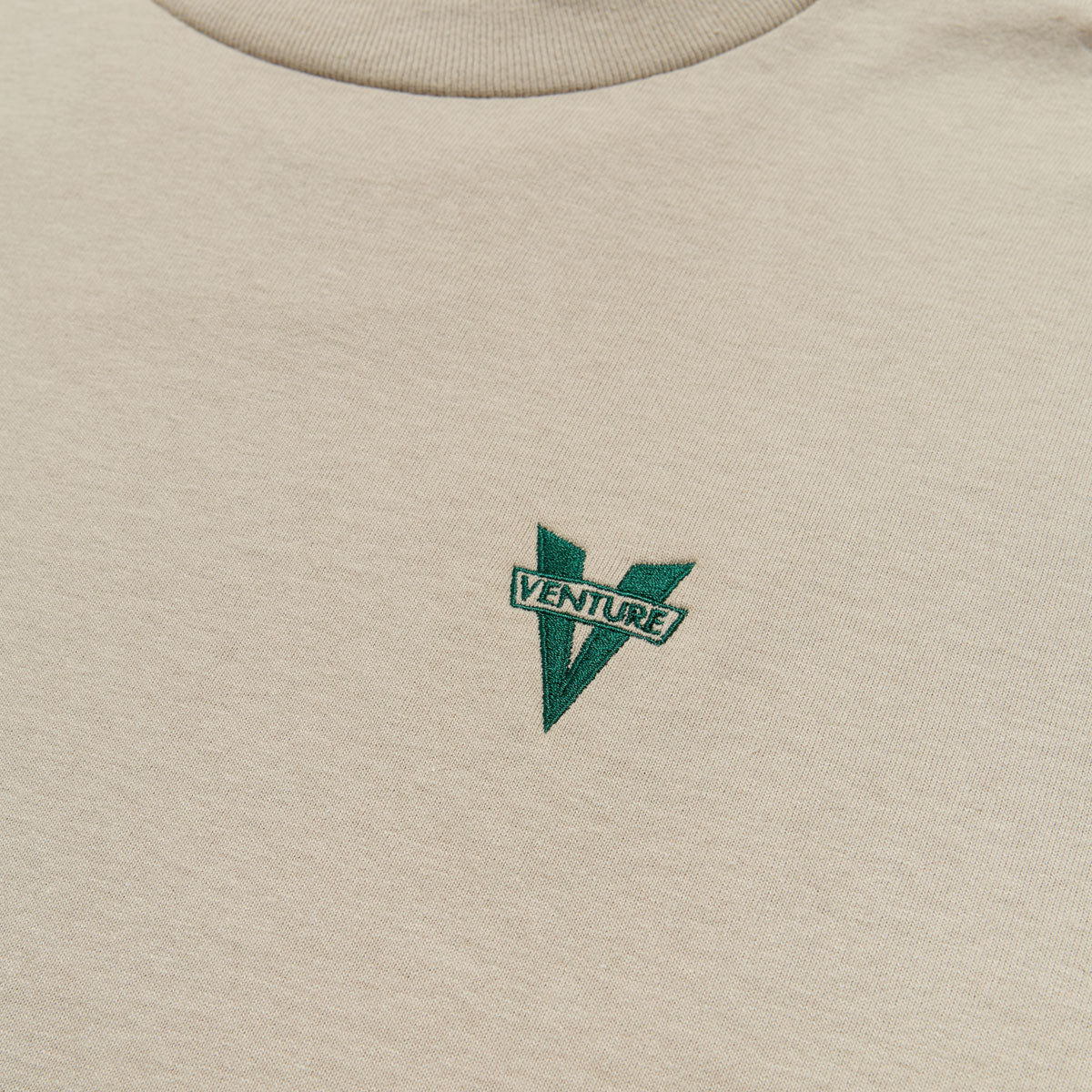 Venture Heritage Emb T-Shirt - Sand/Green Embroidery image 2
