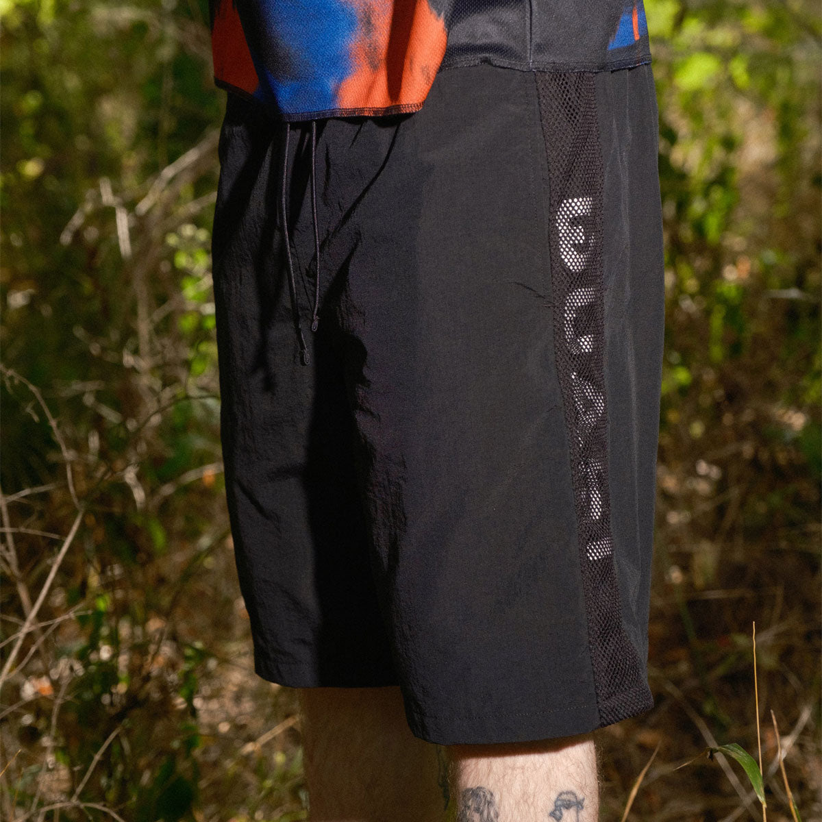 Quasi Mirror Shorts - Black image 4