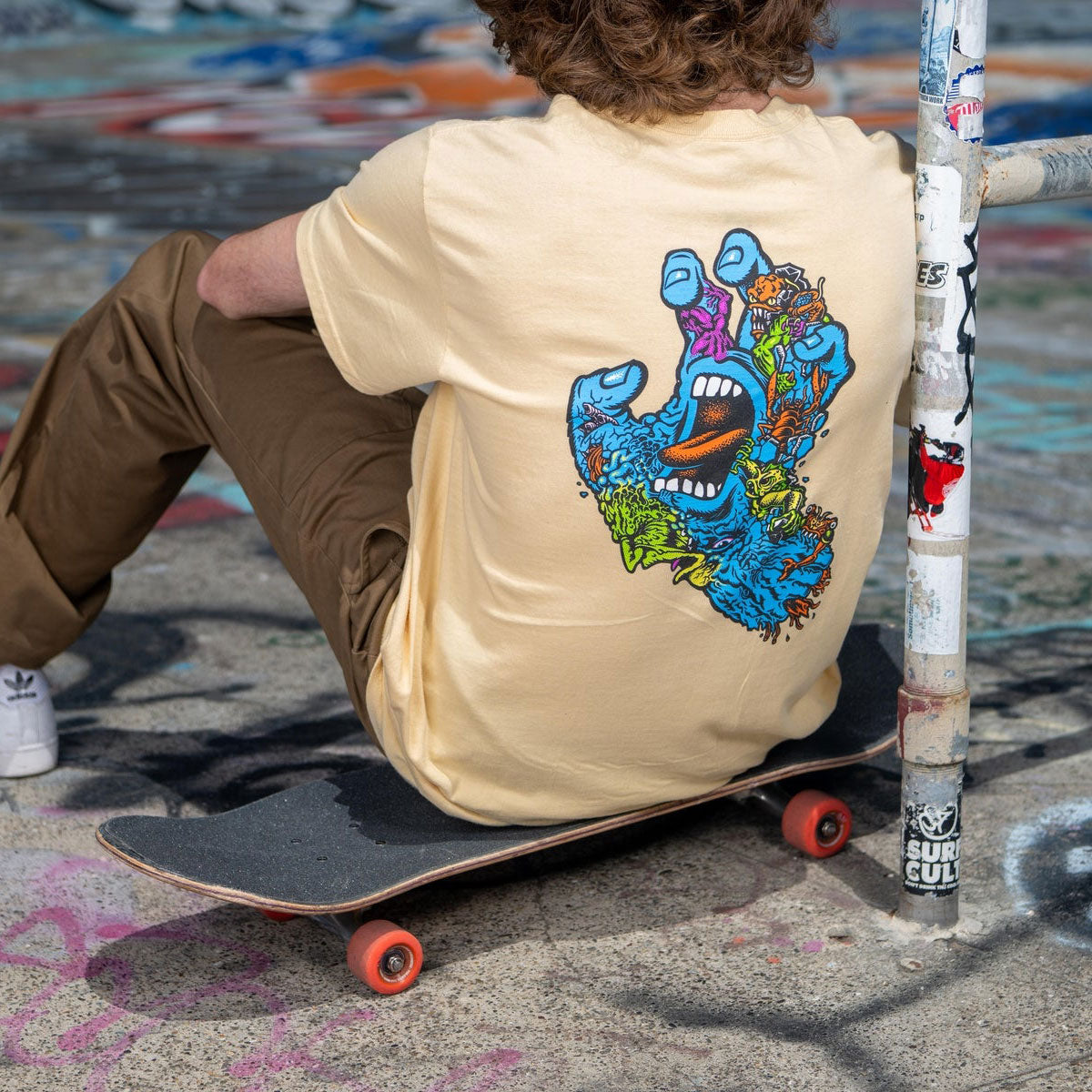 Santa Cruz Roskopp Screaming Five T-Shirt - Vegas Gold image 3