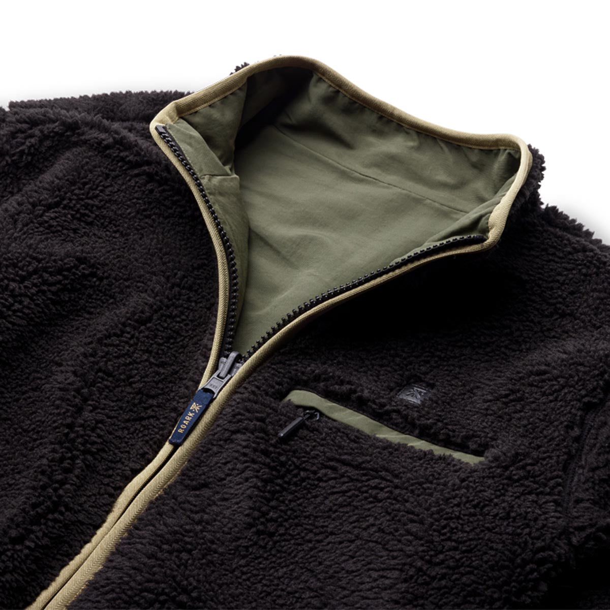 Roark Switchback Reversible Jacket - Black/Dark Military image 4