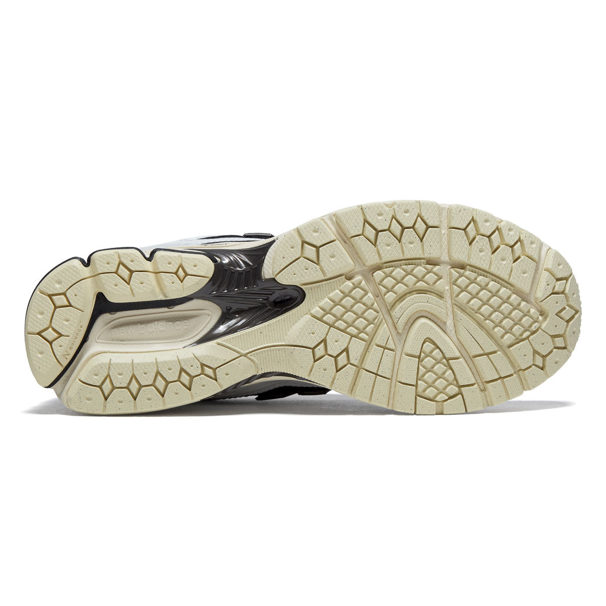 New Balance 1906R Shoes - White/Black/Black Metallic image 4