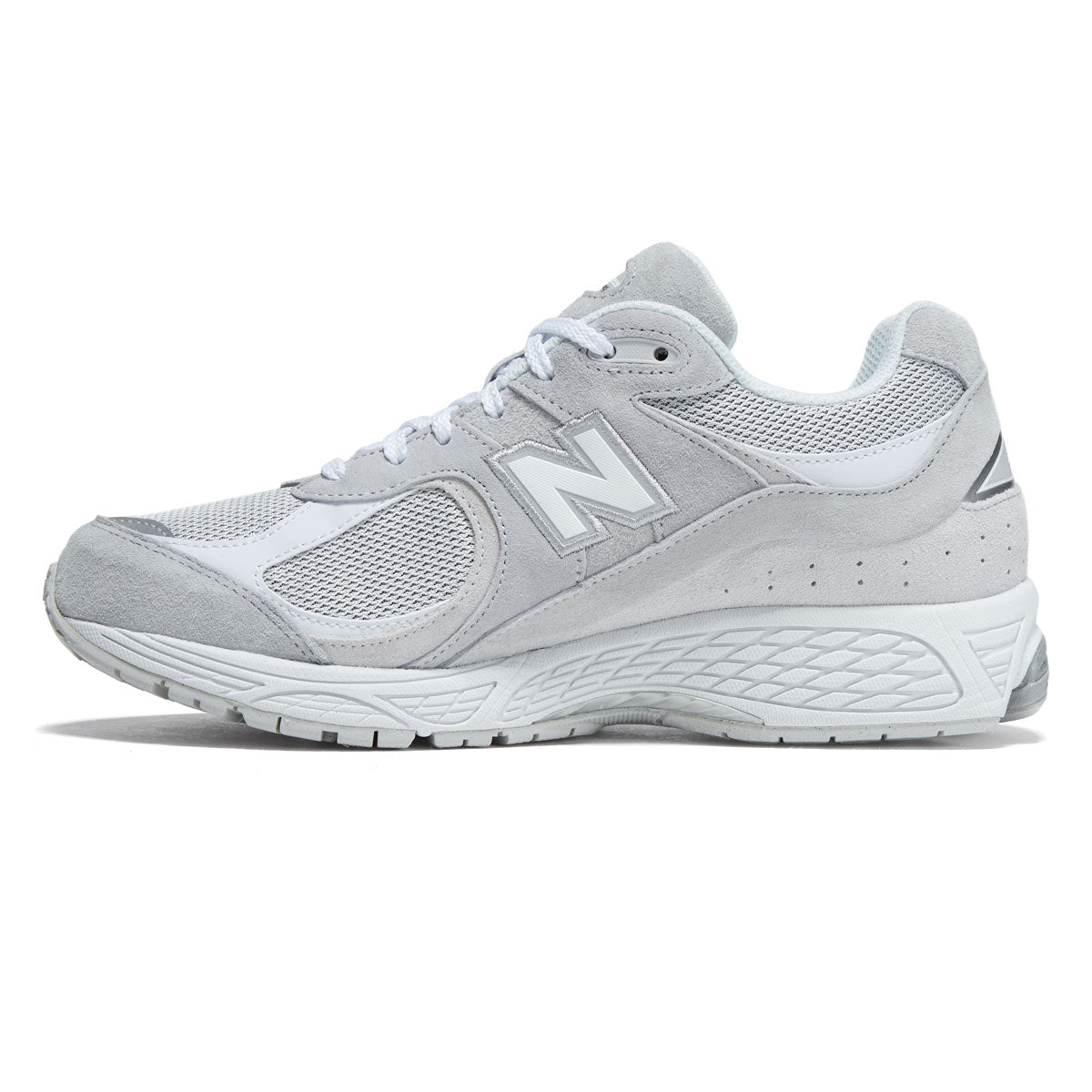New Balance 2002R Shoes - Linen/Raincloud image 2