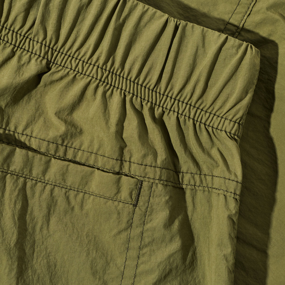 Polar Hike Shorts - Army Green image 4