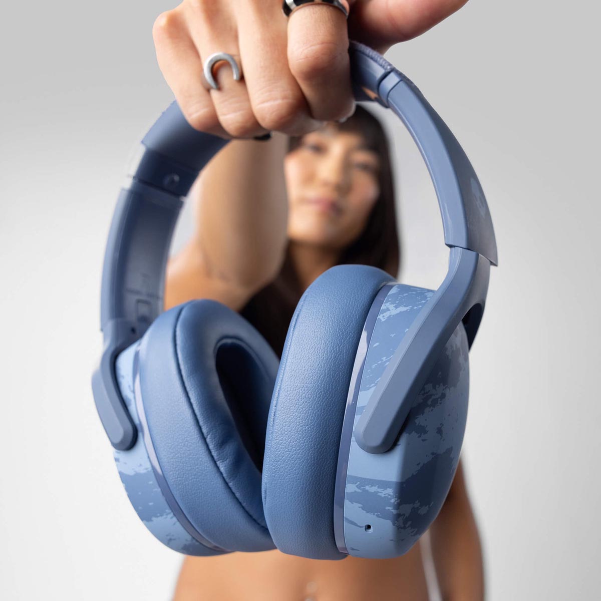 Skullcandy Crusher EVO Wireless Headphones - Washed Denim image 4