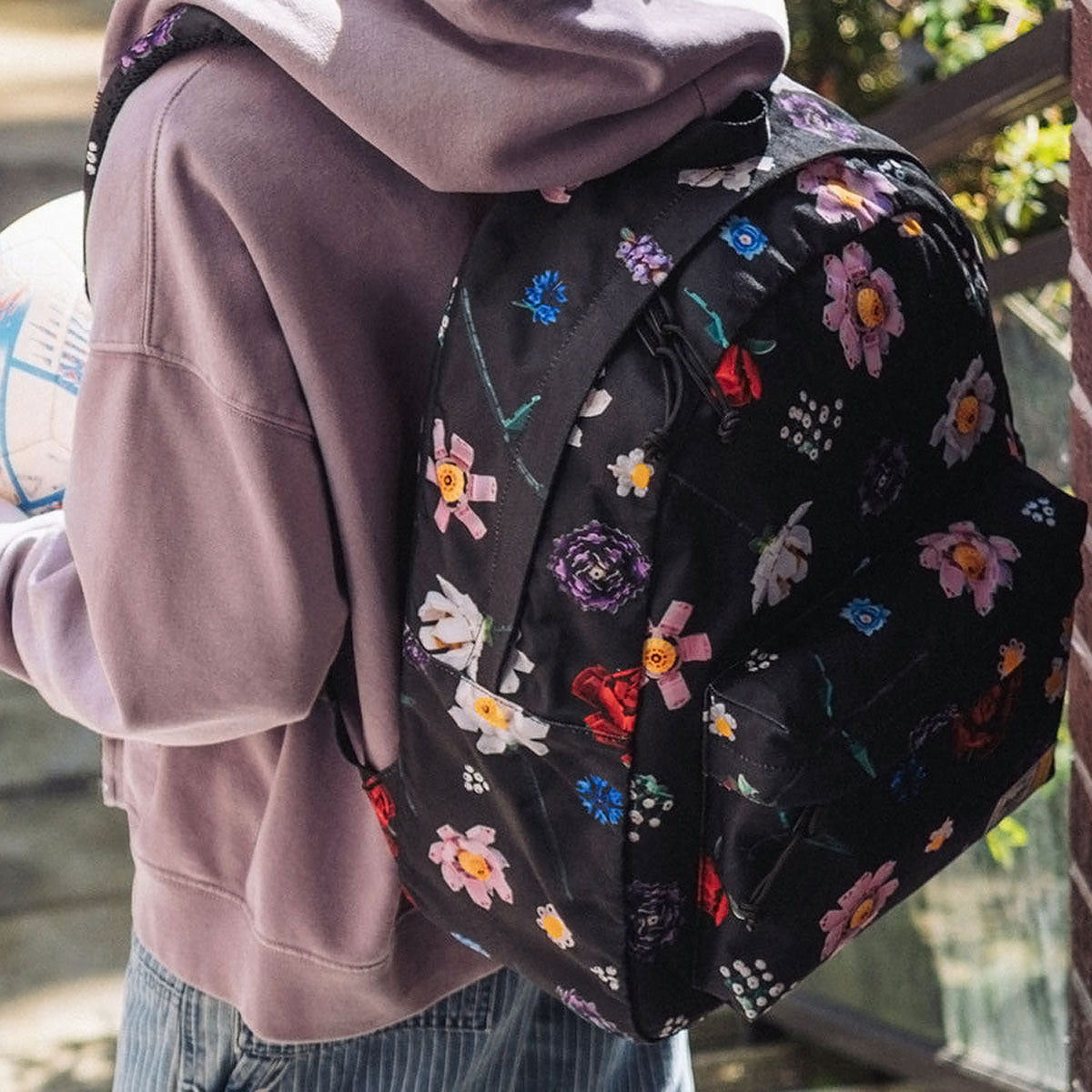 Herschel Supply x LEGO Classic Backpack - Falling Florals image 5