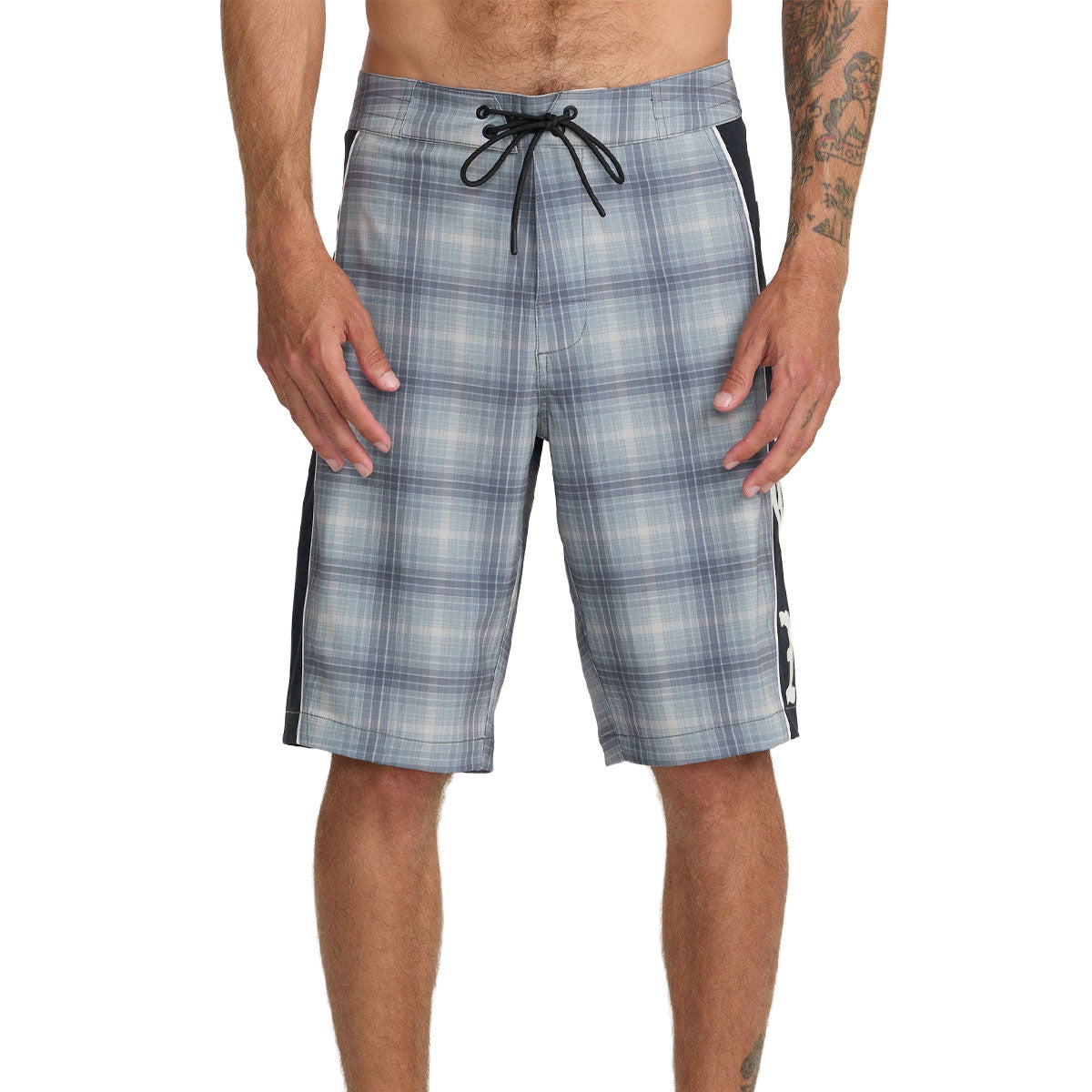 RVCA Rewind 21