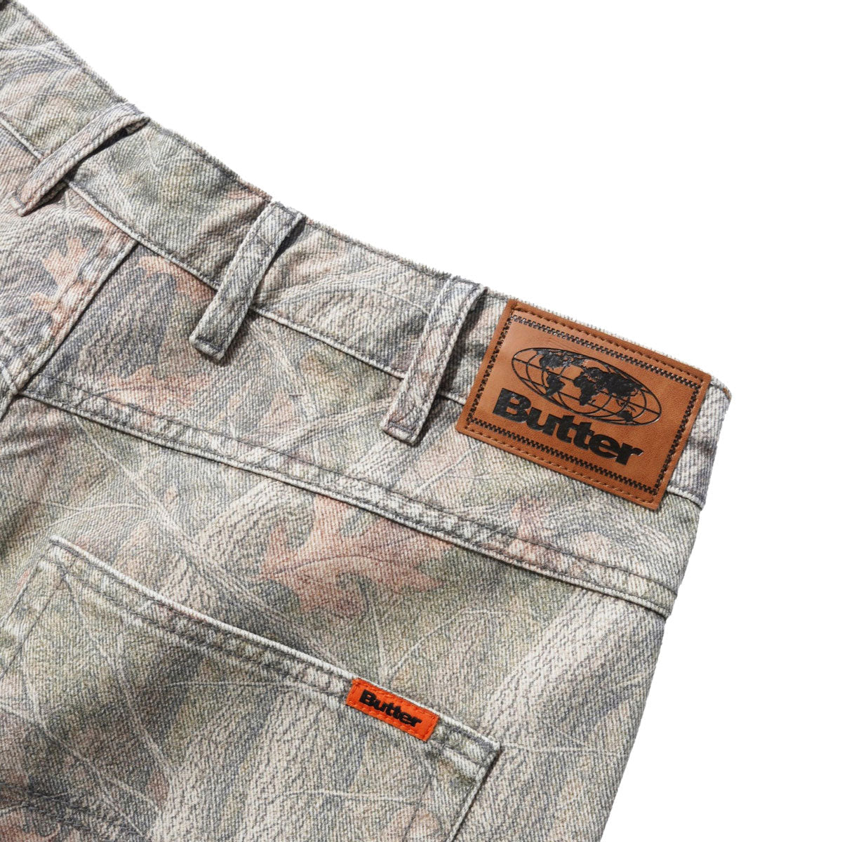 Butter Goods Baggy Denim Jeans - Forest Camo image 4