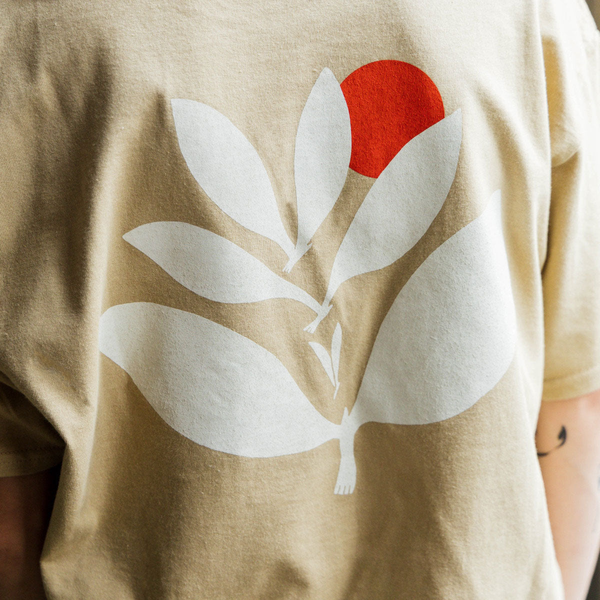 Magenta Fly T-Shirt - Beige image 4