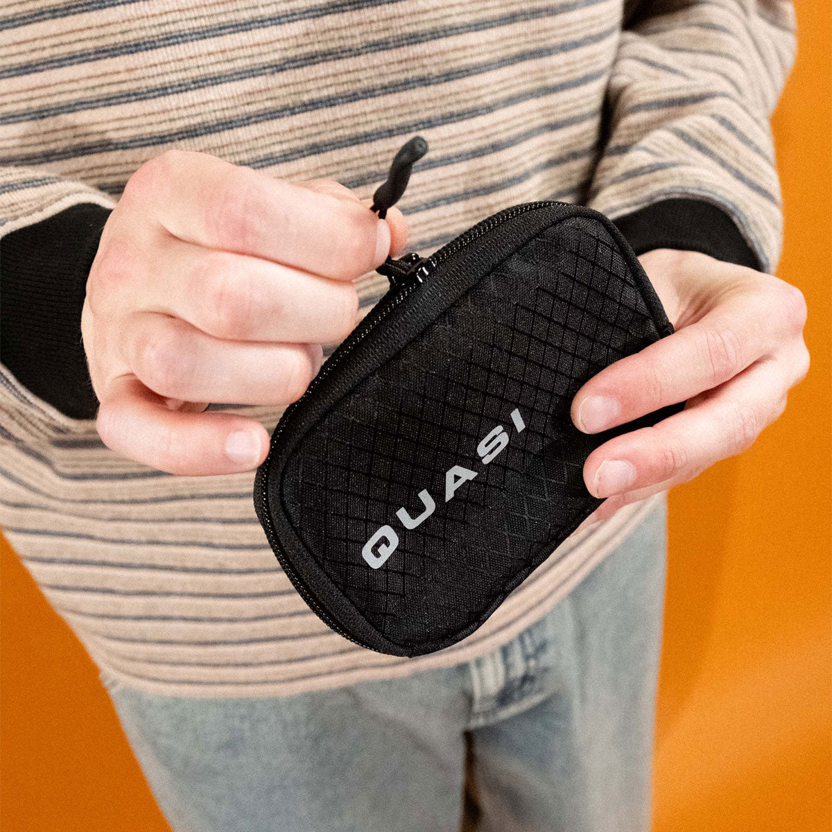 Quasi Crypto Wallet - Black image 4