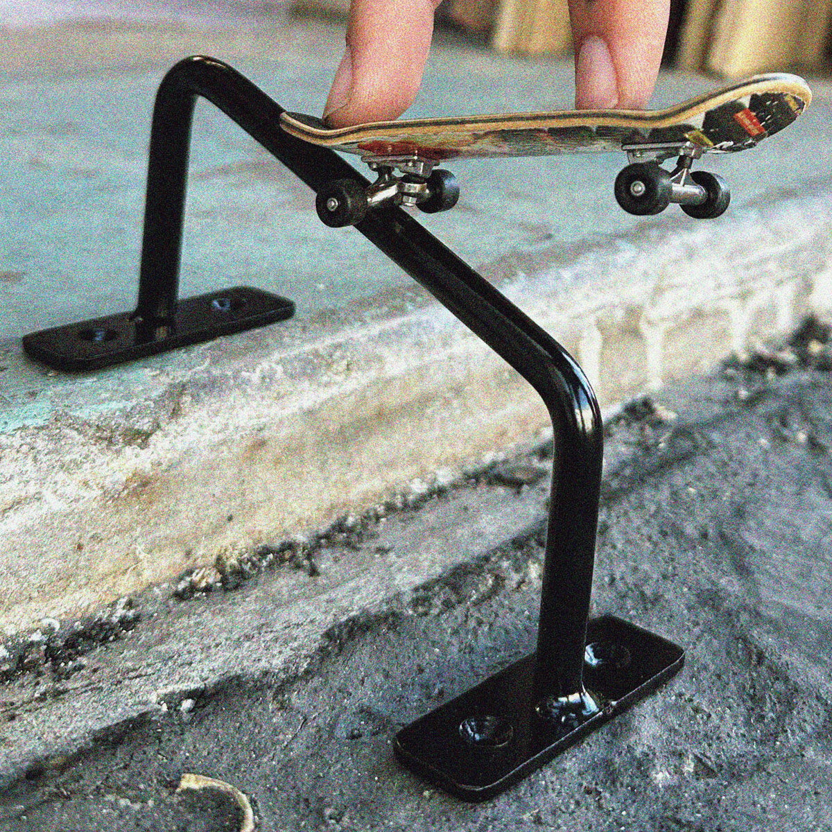 SlushCult D.I.Y. Fingerboard 3 Stair Down Rail - Black image 2
